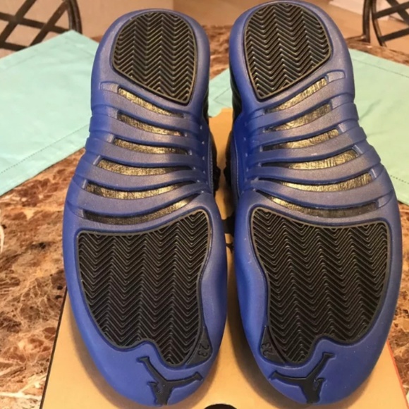 Air Jordan 12 Game Royal - Picture 6 of 8